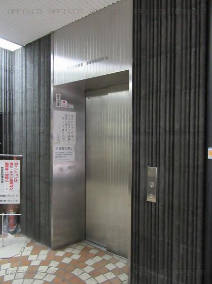 シルバーマンション新宿のエレベーター