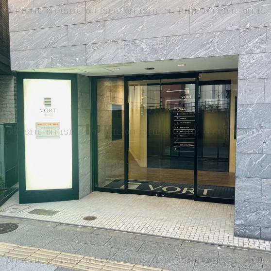 ＶＯＲＴ神田Ⅱのオフィスビル出入口