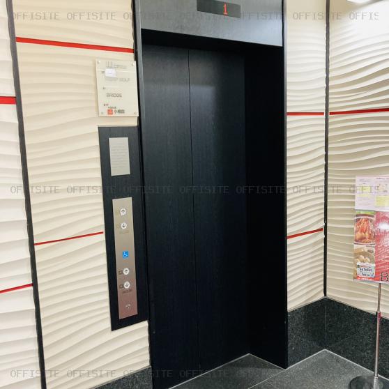 日本橋木村ビルのエレベーター