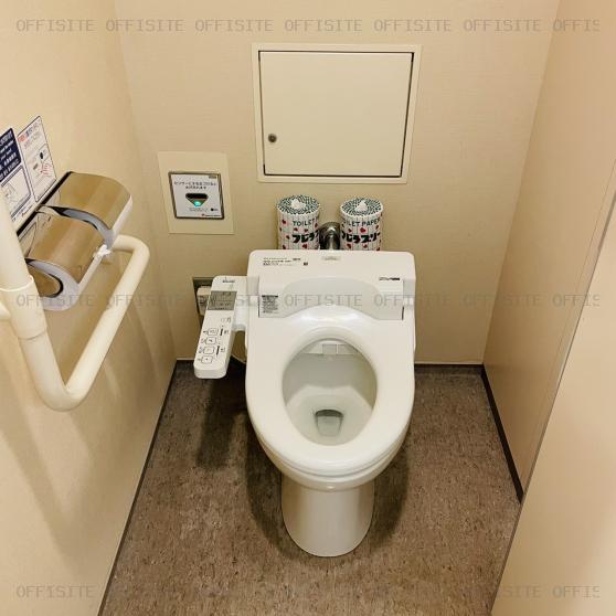 青山タワープレイスの2階 トイレ