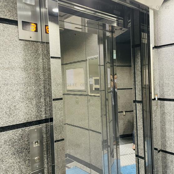ＴＯＨＭＡ高田馬場のエレベーター
