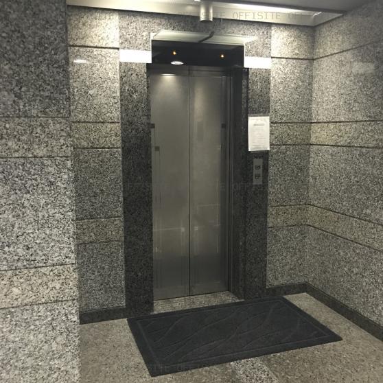 桂ビルのエレベーター