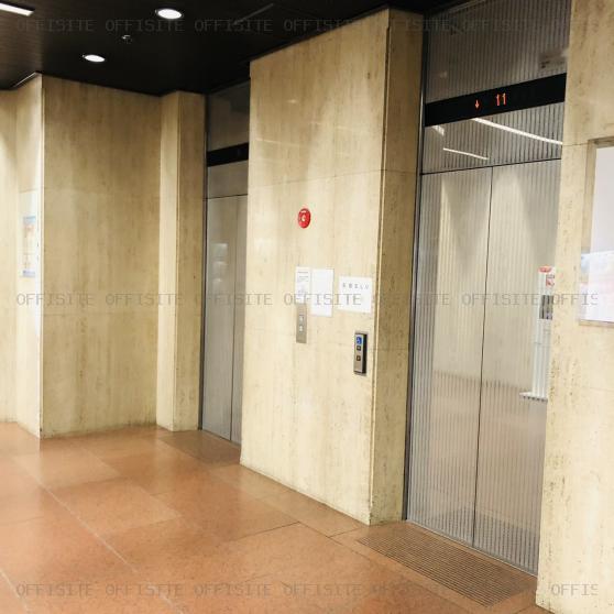 横浜関内ビルのエレベーター