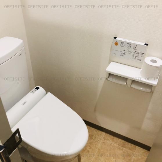 青山エイティーンビルのトイレ