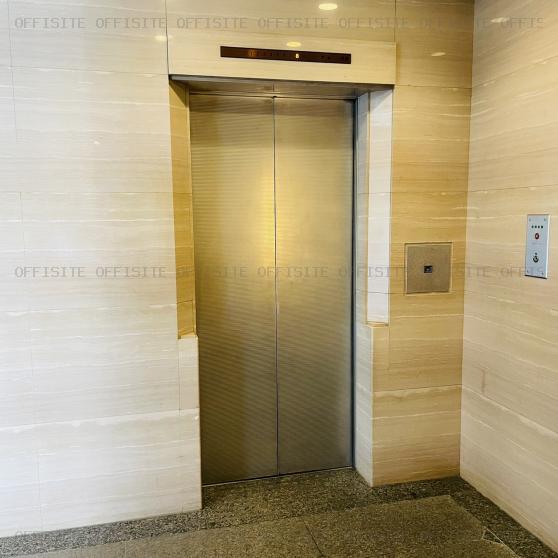 コロナ社第３ビルのエレベーター