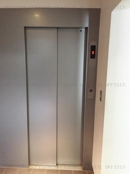 グランドマンション原宿のエレベーター