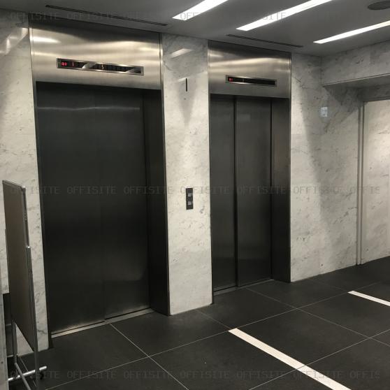 神田橋安田ビルのエレベーター