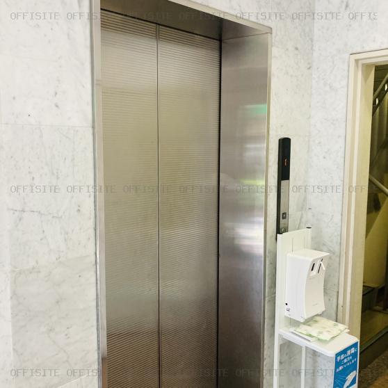ハナブサ第一ビルのエレベーター