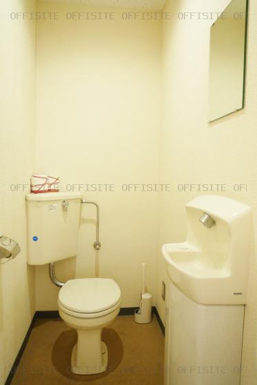 井門東上野ビルの6階トイレ(2017年9月、現況貸会議室)