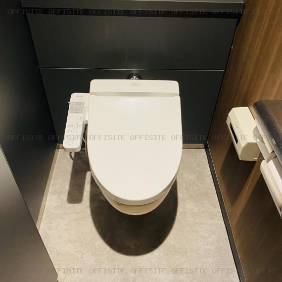 西新宿ＫＦビルの女子トイレ