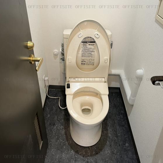 ビラ・アペックス駒沢の6階室内　トイレ