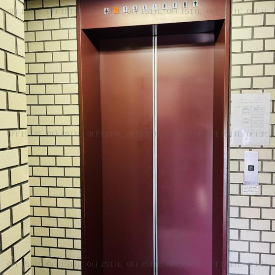 芝明月ビルのエレベーター