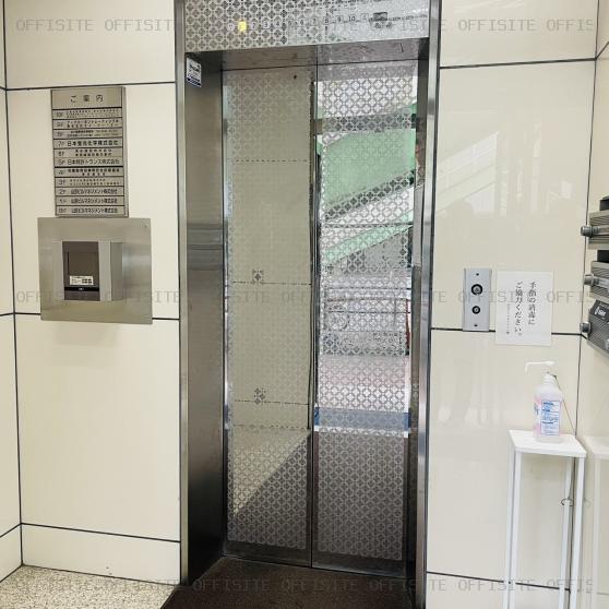 山京ビル別館のエレベーター