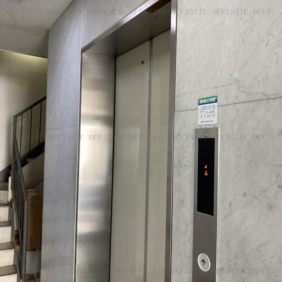 淡路建物ビルのエレベーター