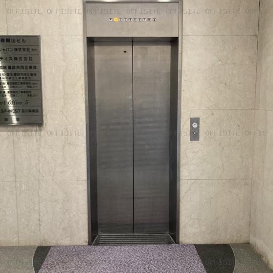 品川御殿山ビルのエレベーター