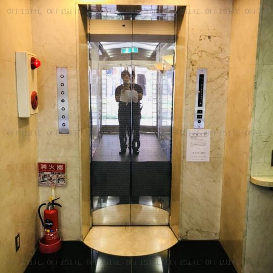 恵比寿ホークビルのエレベーター