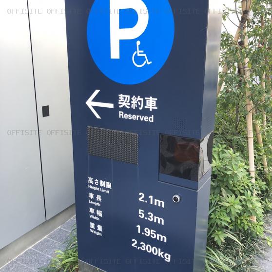 新虎通りＣＯＲＥの駐車場