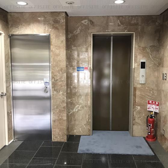 第一ビルのエレベーター