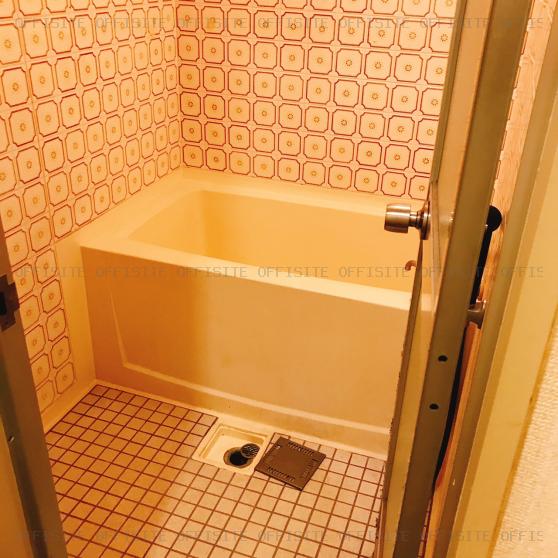 スカイプラザ赤坂の401号室 浴室