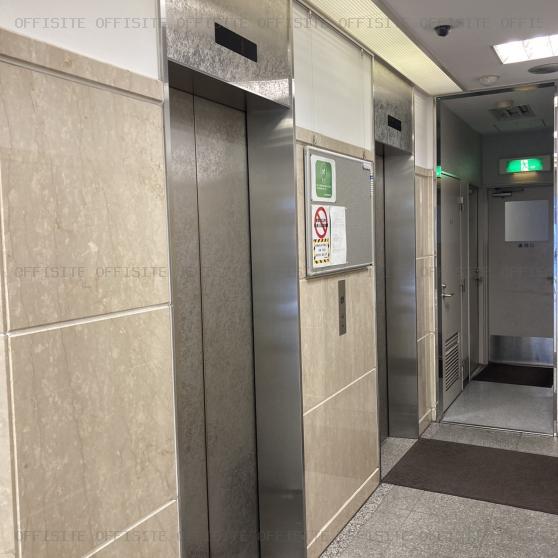 大栄ツインビルＳ館のエレベーター