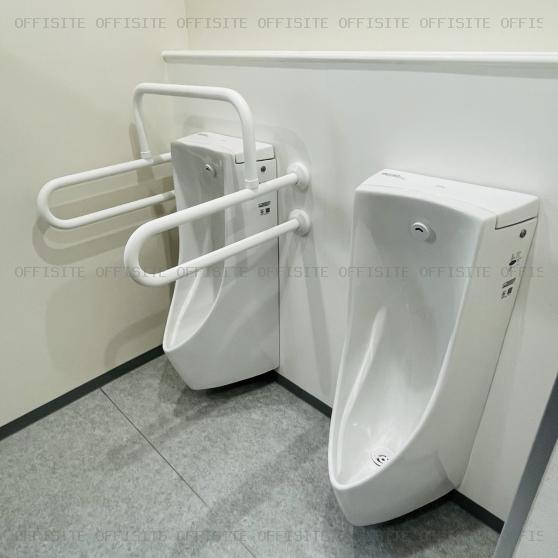赤坂ＫＯＳＥＮビルの8階 トイレ