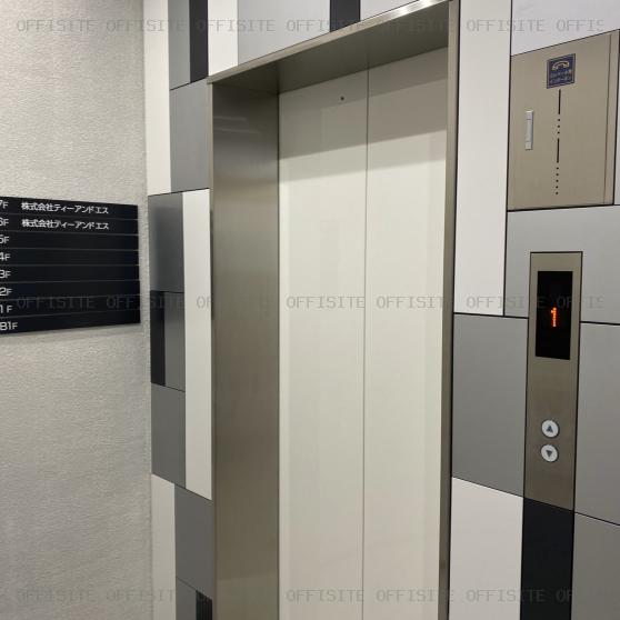 ＡＣＮ渋谷道玄坂ビルのエレベーター 