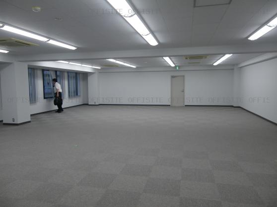 タクエー横浜西口ビルの貸室