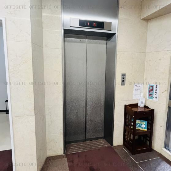 旭ビルのエレベーター