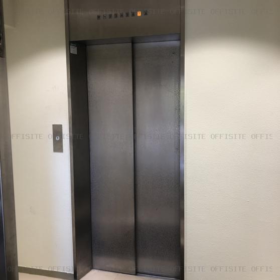 ストーク森山ビルのエレベーター