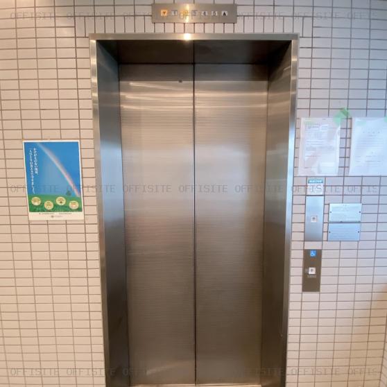 新高円寺第一生命ビルのエレベーター