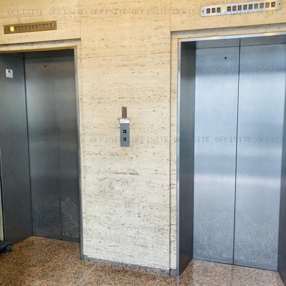 渋谷桜丘ビルのエレベーター