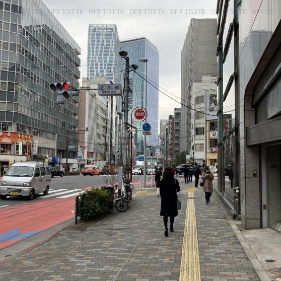 渋谷ふじみビルディングのビル前面道路