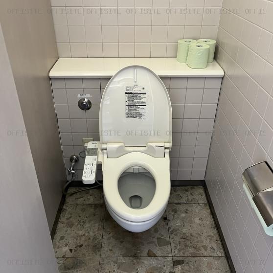 横浜花咲ビルのトイレ