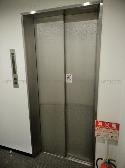 イトイビルのエレベーター