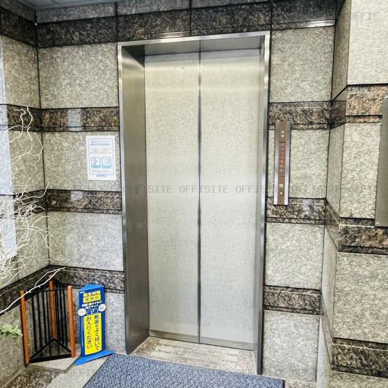 九段みなみビルのエレベーター