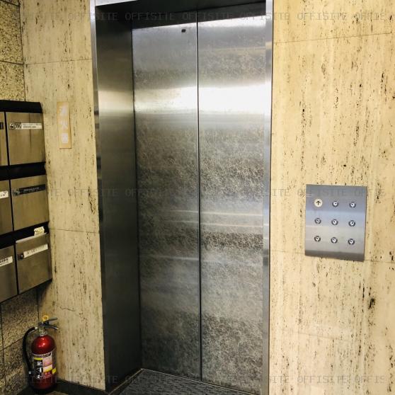 第２平和田（ヒラワダ）ビルのエレベーター
