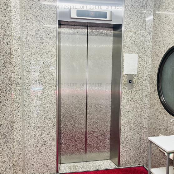 五反田第２花谷ビルのエレベーター