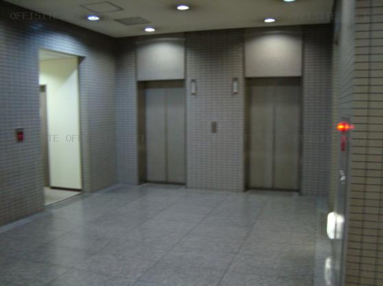フロンティア御成門のエレベーター