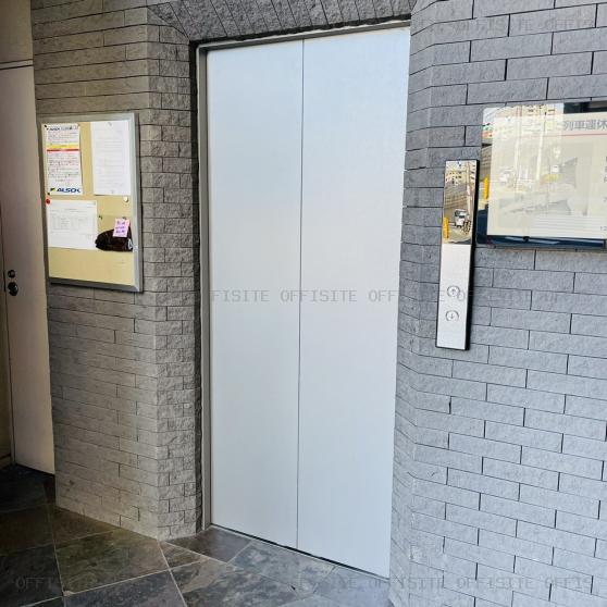 飯田橋リープレックスビズのエレベーター