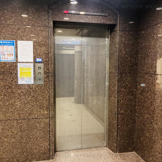 ＡＴＫ千駄木ビルのエレベーター