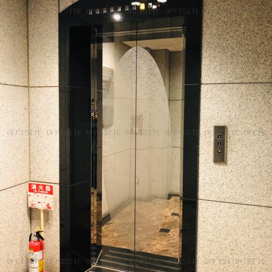 翔和第７神田ビルのエレベーター