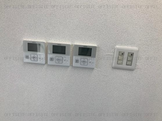 ＮＥＷ ＶＡＬＵＥ 駒沢ビルの空調スイッチ