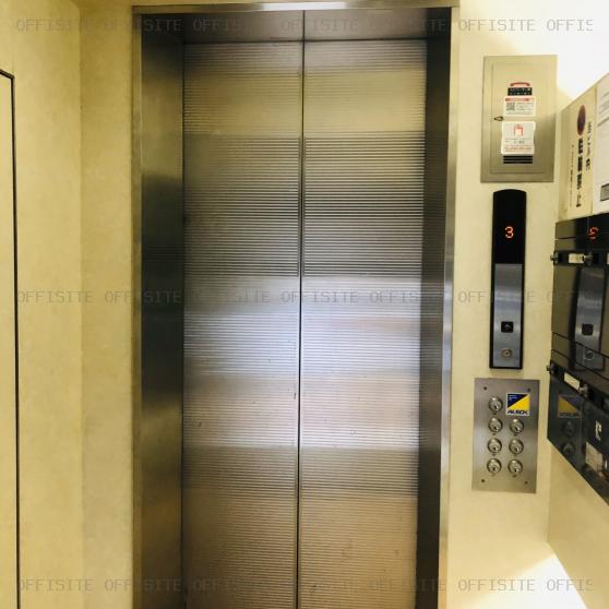 Ａ・Ｐｌａｚａ御茶ノ水ビルのエレベーター
