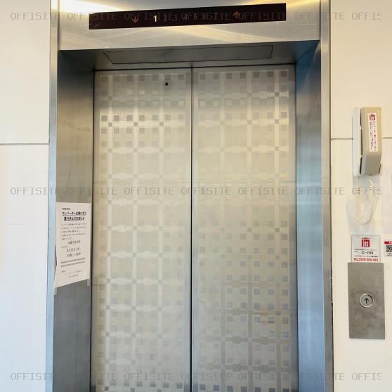 日東本石町ビルのエレベーター