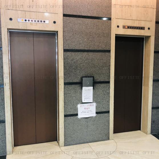 インテリックス新横浜ビルのエレベーター