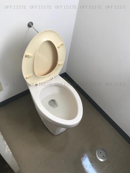 ＮＥＷ ＶＡＬＵＥ 駒沢ビルのトイレ