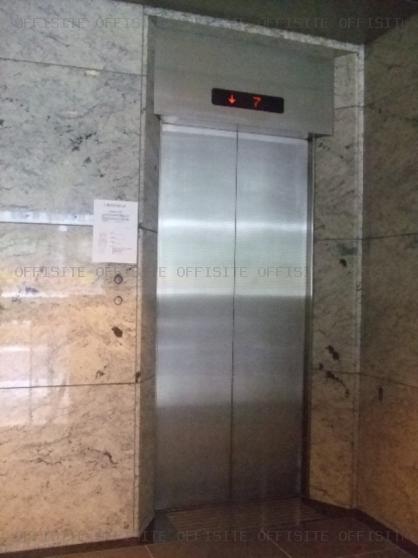 新宿福智ビルのエレベーター