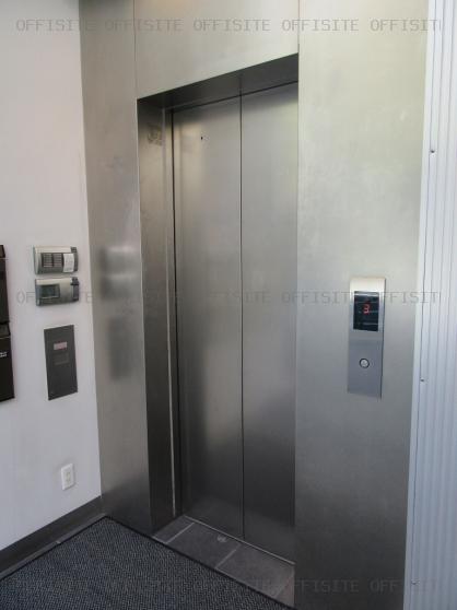 タニグチビルのエレベーター