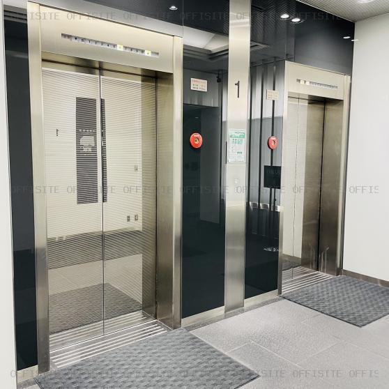 野村不動産上野ビルのエレベーター