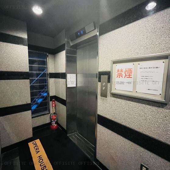 オペラハウス渋谷のエレベーター